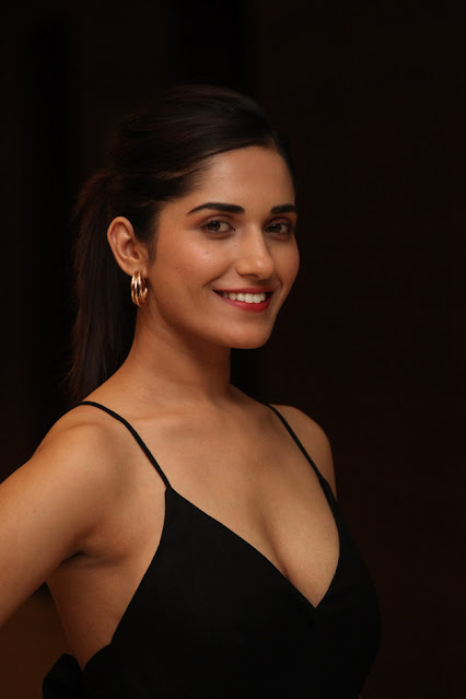 Ruhani Sharma Stuns in a Sleeveless Black Outfit Ruhani Sharma Stuns in a Sleeveless Black Outfit Beauty