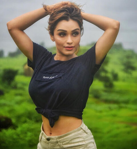 Nisha Turns Up the Glam in Her Latest Hot Pics Celebrity Sarees