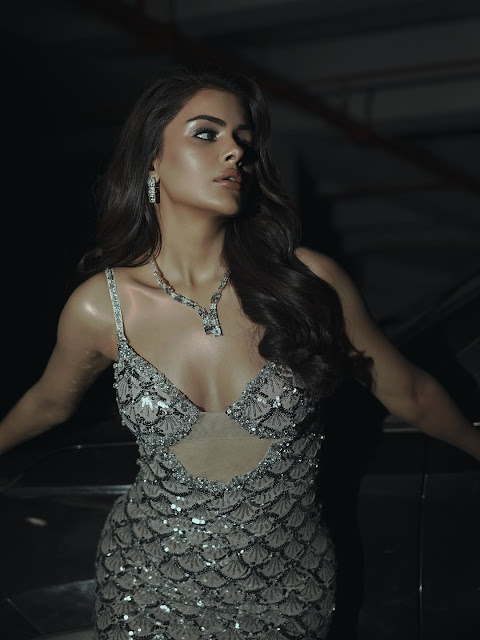 Instagram Influencer Priyanka Chahar Turns Heads in Modern Outfit Stills Celebrity Sarees