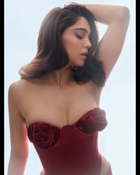 Sharwari Wagh Turns Up the Heat in Latest Bikini Pics Celebrity Sarees