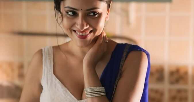 Sanya Thakur Stuns in Royal Blue Saree & Blouse Celebrity Sarees