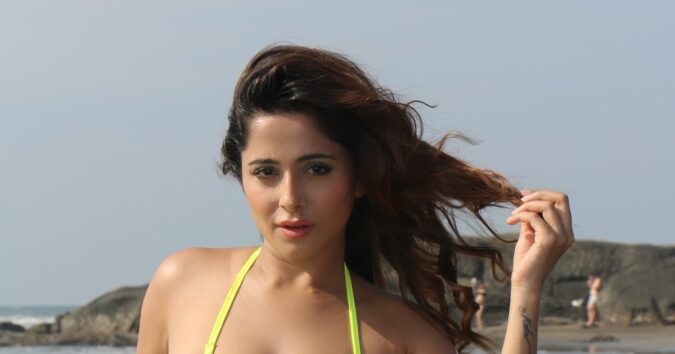Kate Sharma Stylish Look in Neon Bikini Celebrity Sarees