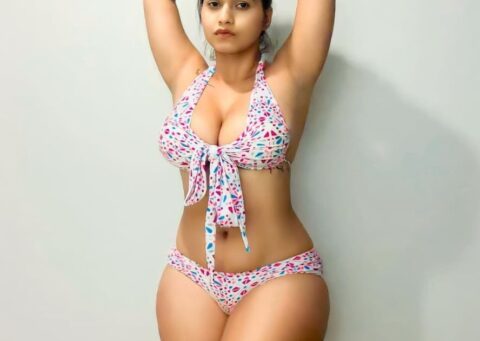 Pratika Sood Bold Bikini Fashion Look Celebrity Sarees