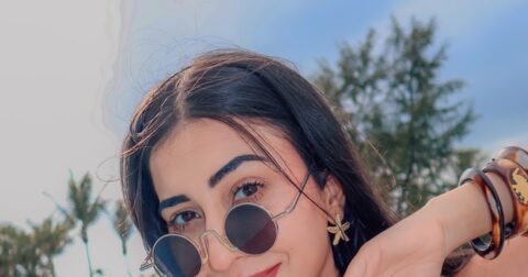Ruma Sharma Creates a Stylish Black Resort Wear Look Ruma Sharma Creates a Stylish Black Resort Wear Look Celebrity Sarees