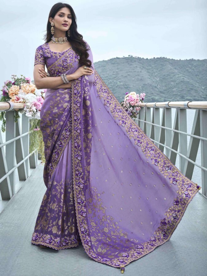 The Complete Encyclopedia Of Indian Sarees: 26 Types, Fabrics, Weaves & Regional Styles Explained The Complete Encyclopedia Of Indian Sarees: 26 Types, Fabrics, Weaves & Regional Styles Explained India Wedding Saree